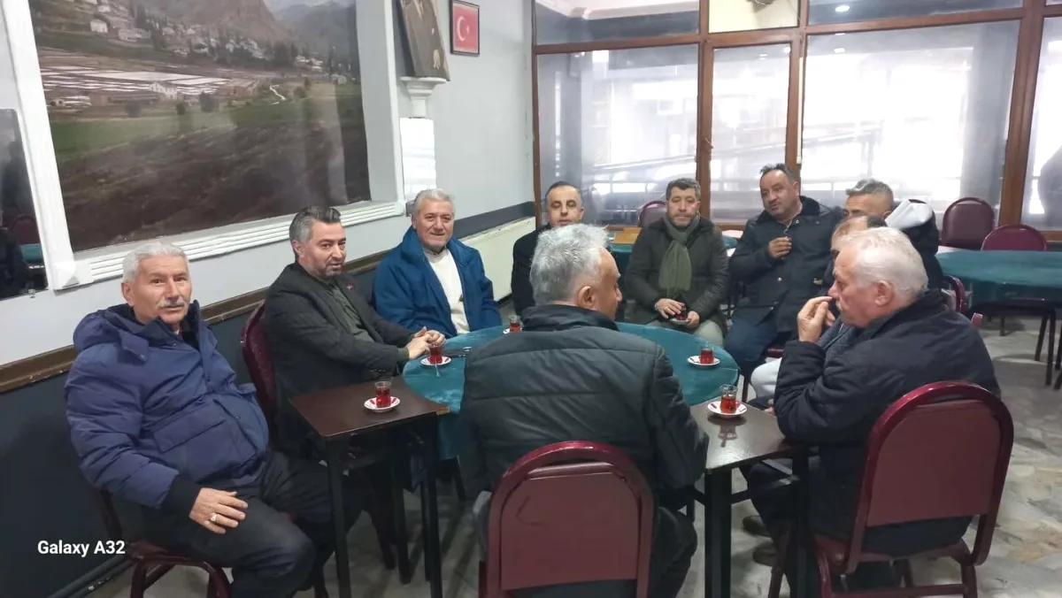 AK Parti Kağıthane İlçe Başkanı Erkan Yıldırım'dan Tuzlagözü Köyü Derneği'ne Ziyaret AK Parti Kağıthane İlçe Başkanı Erkan Yıldırım'dan Tuzlagözü Köyü Derneği'ne Ziyaret