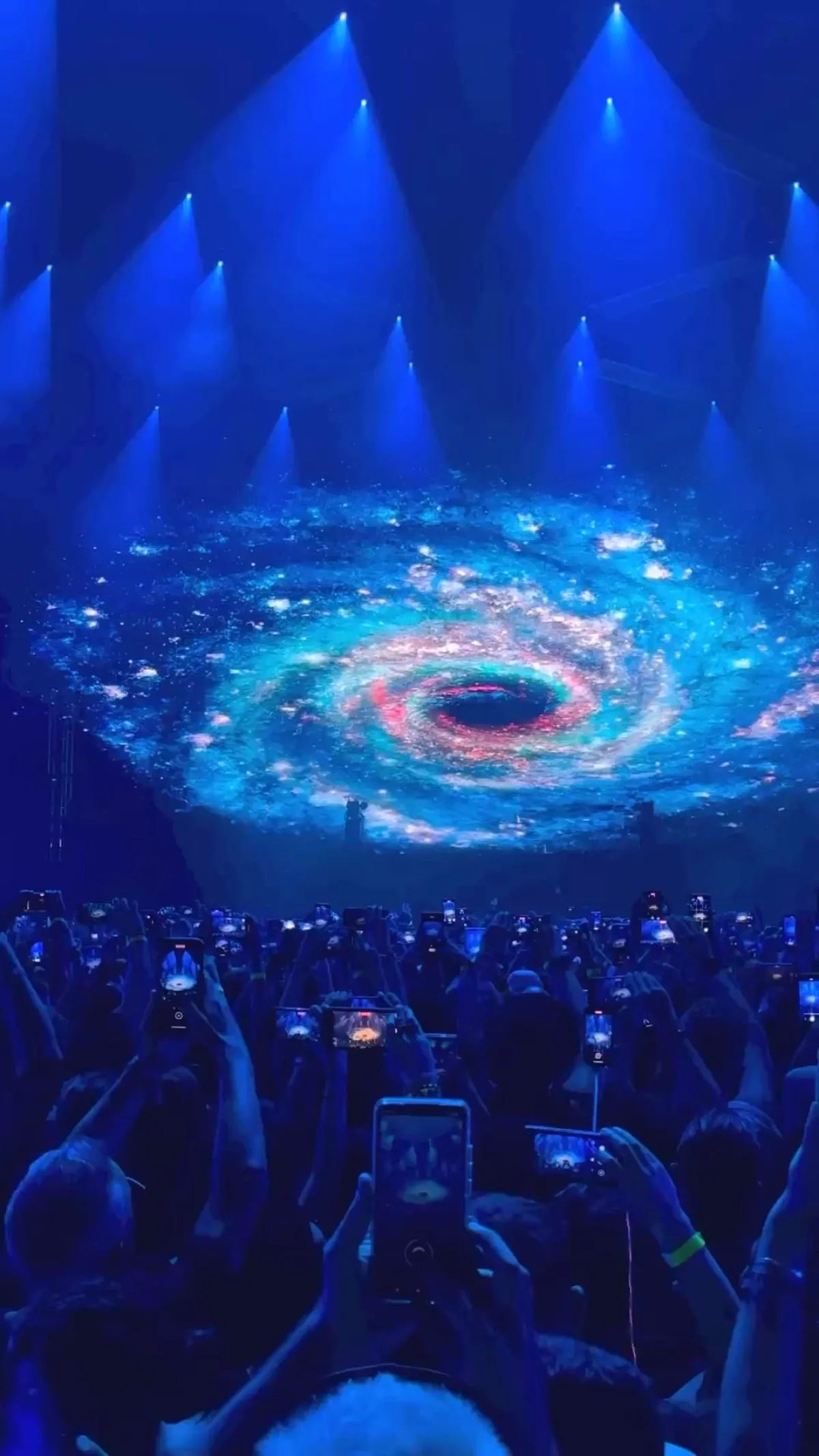 Meta 2026'da Oyun Müziğini VR ve Hologramik Konserlerle Dönüştürüyor Meta 2026'da Oyun Müziğini VR ve Hologramik Konserlerle Dönüştürüyor