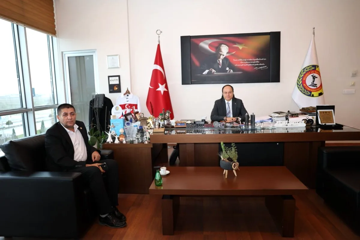 İnternet Gazetecileri Cemiyeti Derneği Başkanı Ahmet Uçmak'tan Afyonkarahisar Ticaret ve Sanayi Odası'na Ziyaret İnternet Gazetecileri Cemiyeti Derneği Başkanı Ahmet Uçmak'tan Afyonkarahisar Ticaret ve Sanayi Odası'na Ziyaret