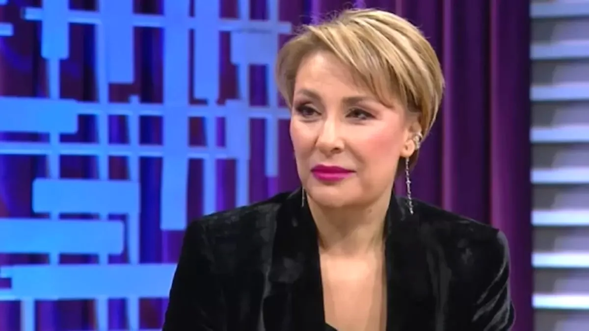 Gülse Birsel'den Aile Arasında 2 Müjdesi: "Çekimlere Başlayabiliriz" Gülse Birsel'den Aile Arasında 2 Müjdesi: "Çekimlere Başlayabiliriz"