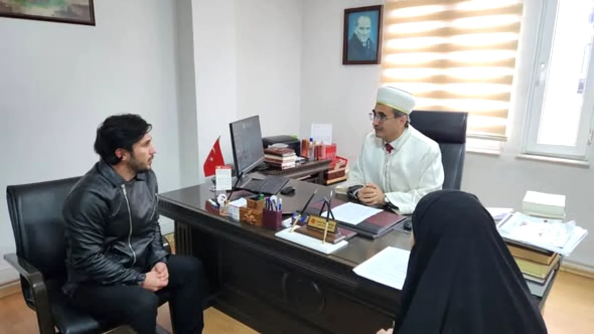 Antalya'da İki Rus Vatandaşı İslam Dinini Kabul Etti Antalya'da İki Rus Vatandaşı İslam Dinini Kabul Etti