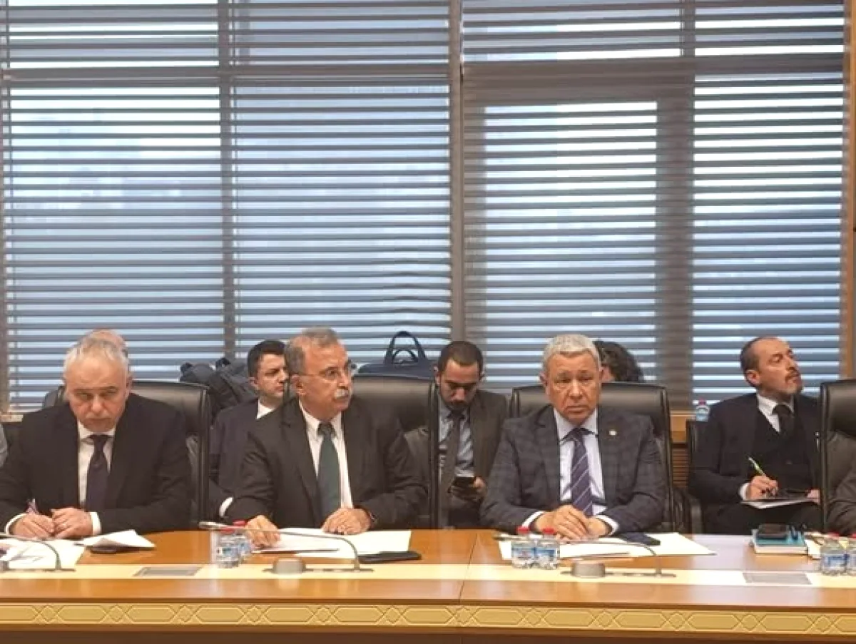 CHP'li Sümer: "Çiftçinin Feryadını Duymayan Toprak Düzenini Değiştireceğiz" CHP'li Sümer: "Çiftçinin Feryadını Duymayan Toprak Düzenini Değiştireceğiz"