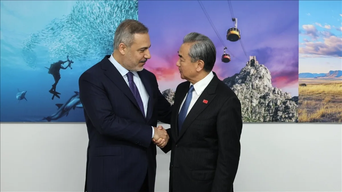 Wang Yi ve Hakan Fidan Orta Doğu'yu Görüştü Wang Yi ve Hakan Fidan Orta Doğu'yu Görüştü