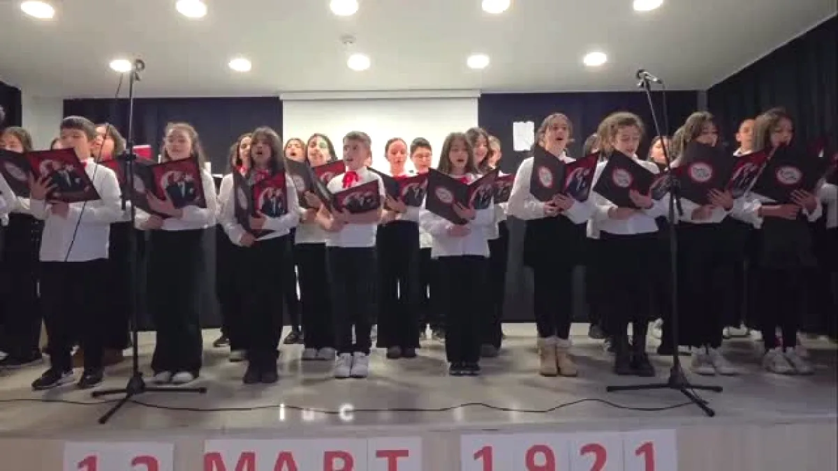 Kâğıthane'de Müzikle Dolu Günler: Enstrümansız Okul Kalmasın Projesi Devam Ediyor Kâğıthane'de Müzikle Dolu Günler: Enstrümansız Okul Kalmasın Projesi Devam Ediyor