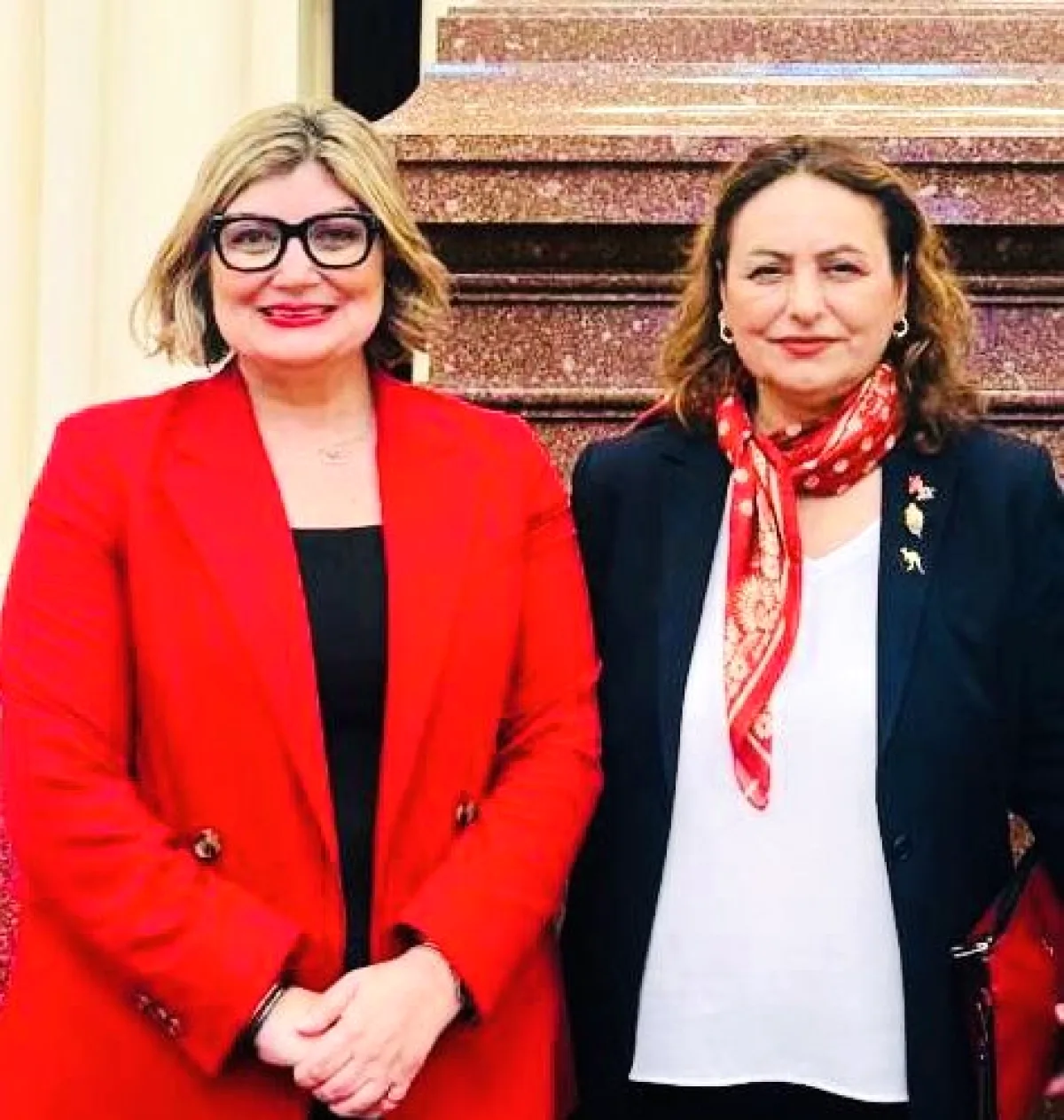 CHP'li Şevkin'den Avustralya'da Parlamento Ziyareti CHP'li Şevkin'den Avustralya'da Parlamento Ziyareti