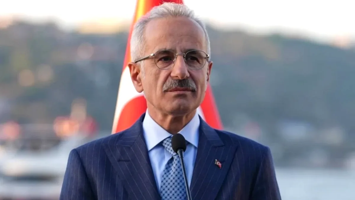 Ulaştırma Bakanı Uraloğlu: İsrail-ABD-İran Savaşı Nedeniyle 7 Ülkeye Uçuşlar 31 Mart'a Kadar Durduruldu Ulaştırma Bakanı Uraloğlu: İsrail-ABD-İran Savaşı Nedeniyle 7 Ülkeye Uçuşlar 31 Mart'a Kadar Durduruldu