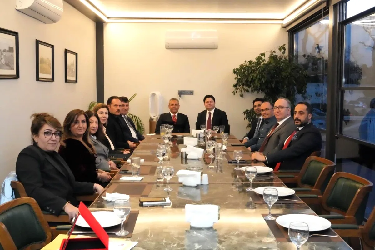 Kadıköy'de Nüfus Müdürü Değişti, Kaymakam Teşekkür Etti Kadıköy'de Nüfus Müdürü Değişti, Kaymakam Teşekkür Etti