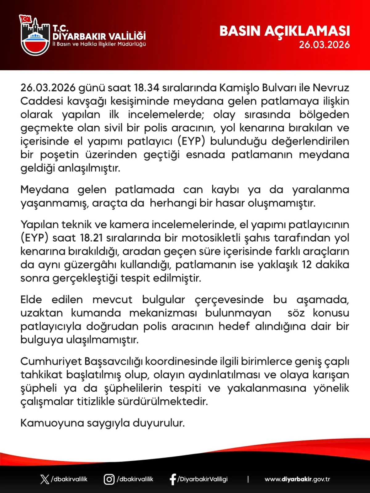 Diyarbakır'da EYP Aracının Geçişi Sırasında Patlama Diyarbakır'da EYP Aracının Geçişi Sırasında Patlama