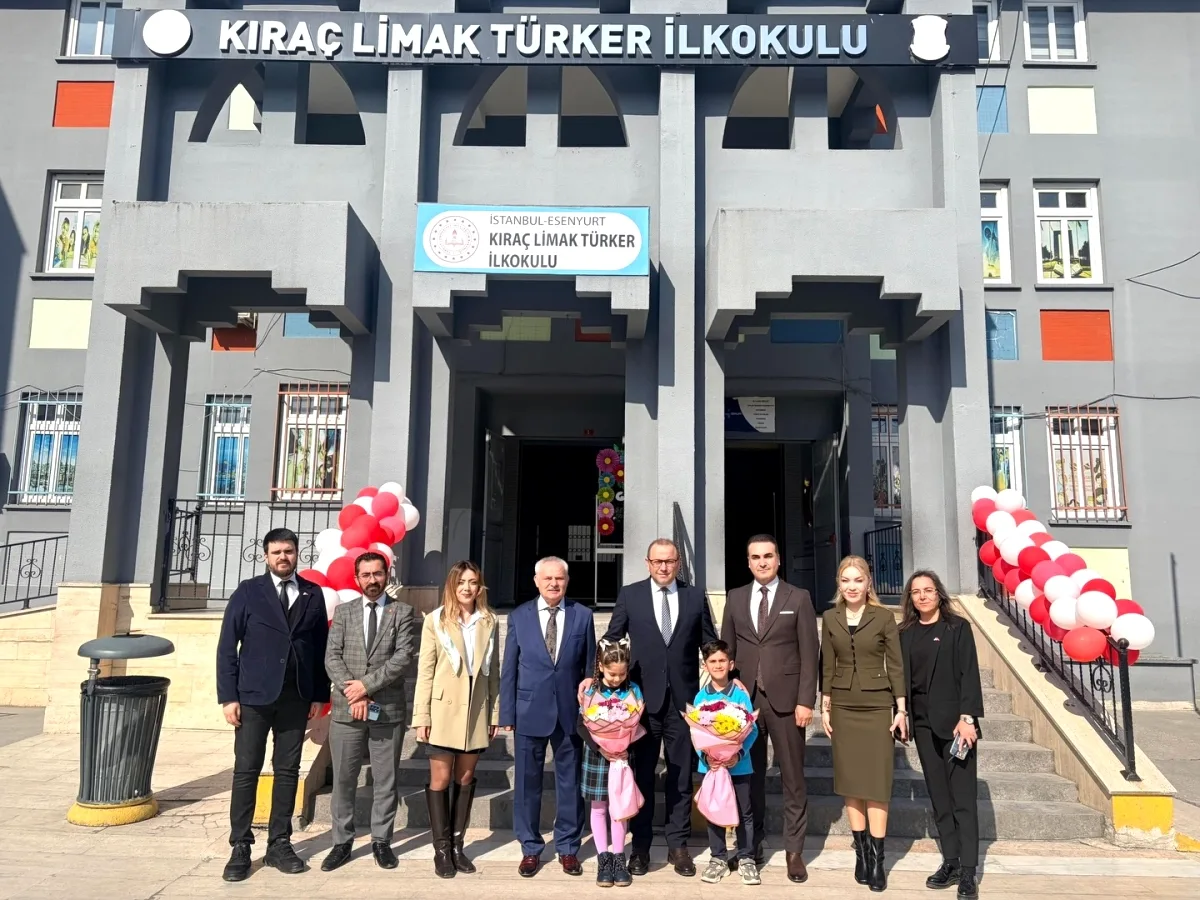Esenyurt Kaymakamı ve İlçe Milli Eğitim Müdürü Okul İncelemesinde Esenyurt Kaymakamı ve İlçe Milli Eğitim Müdürü Okul İncelemesinde