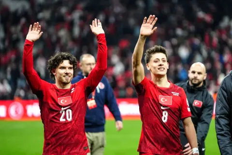 Ferdi Kadıoğlu: "Soyunma Odasında Arda İle Konuştuk"