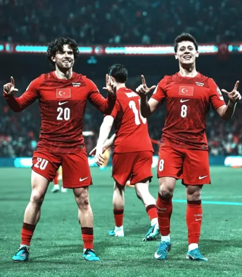 Türkiye, Romanya'yı Yendi! Koray Aydın: 'Amerika bizi bekliyor'