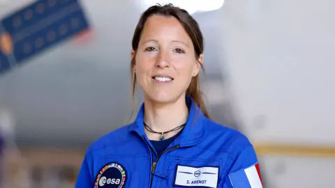Fransa'nın İlk Kadın Astronotu Sophie Adenot'tan ISS'den Canlı Yayın