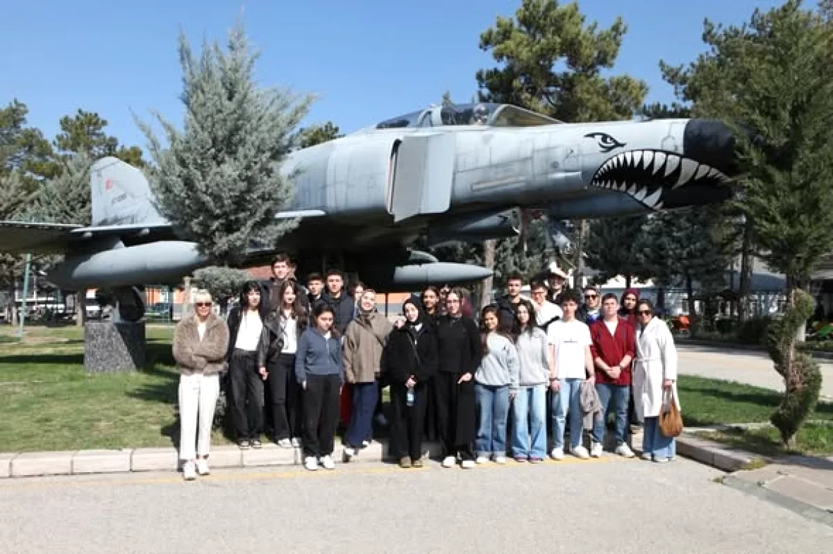 Tulpar Batıkent Birikim Okulları Öğrencileri THKÜ Kampüsünü Gezdi Tulpar Batıkent Birikim Okulları Öğrencileri THKÜ Kampüsünü Gezdi