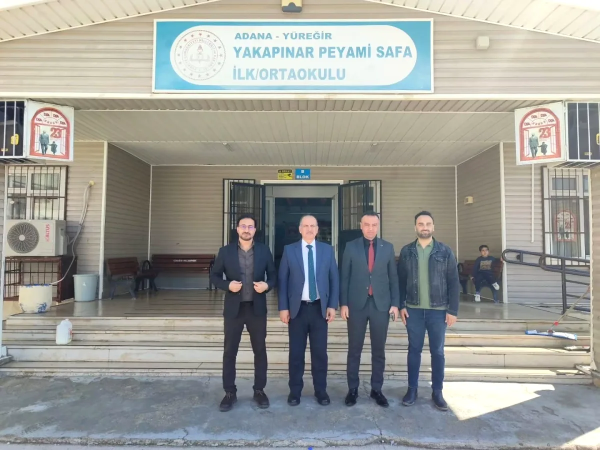 Yüreğir İlçe Milli Eğitim Müdürü Yakapınar'da İnceleme Yaptı Yüreğir İlçe Milli Eğitim Müdürü Yakapınar'da İnceleme Yaptı