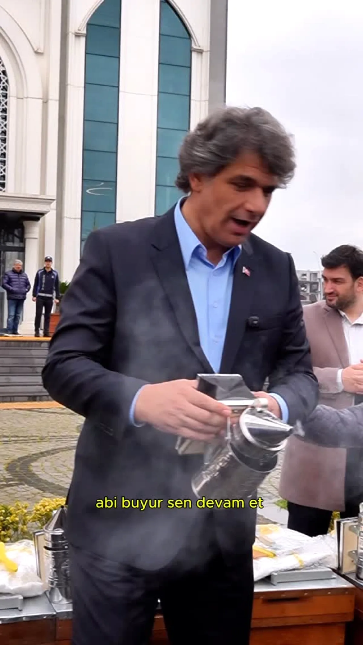 Kartepe Arıcılara Destek: "Bir Kovan Bereket Üretir" Kartepe Arıcılara Destek: "Bir Kovan Bereket Üretir"