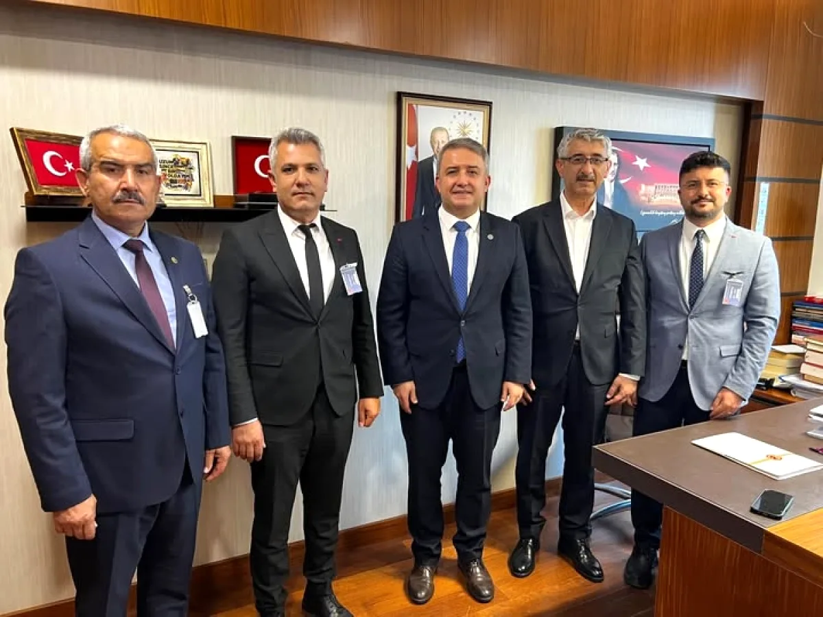 Gelecek Partisi Milletvekili Şahin, TBMM'de Sendika Başkanlarını Ağırladı Gelecek Partisi Milletvekili Şahin, TBMM'de Sendika Başkanlarını Ağırladı