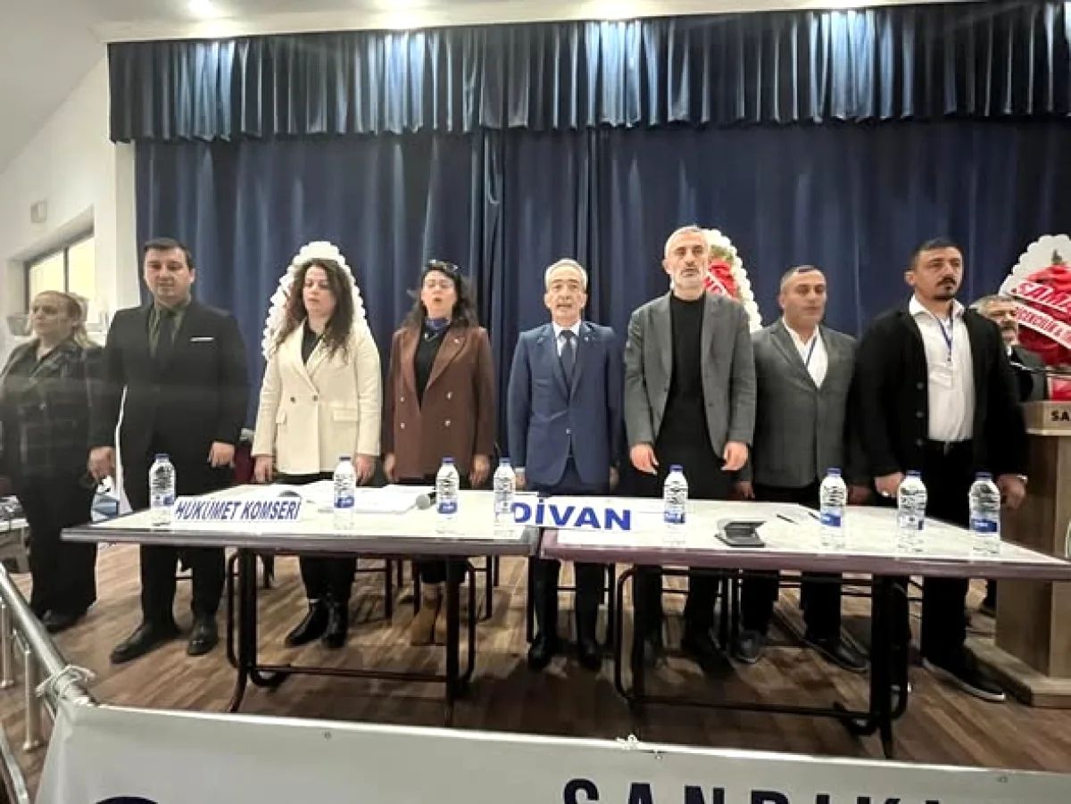 Sandıklı'da Esnaf Odası Başkanı Belli Oldu: Ali ÇİÇEK Seçildi Sandıklı'da Esnaf Odası Başkanı Belli Oldu: Ali ÇİÇEK Seçildi