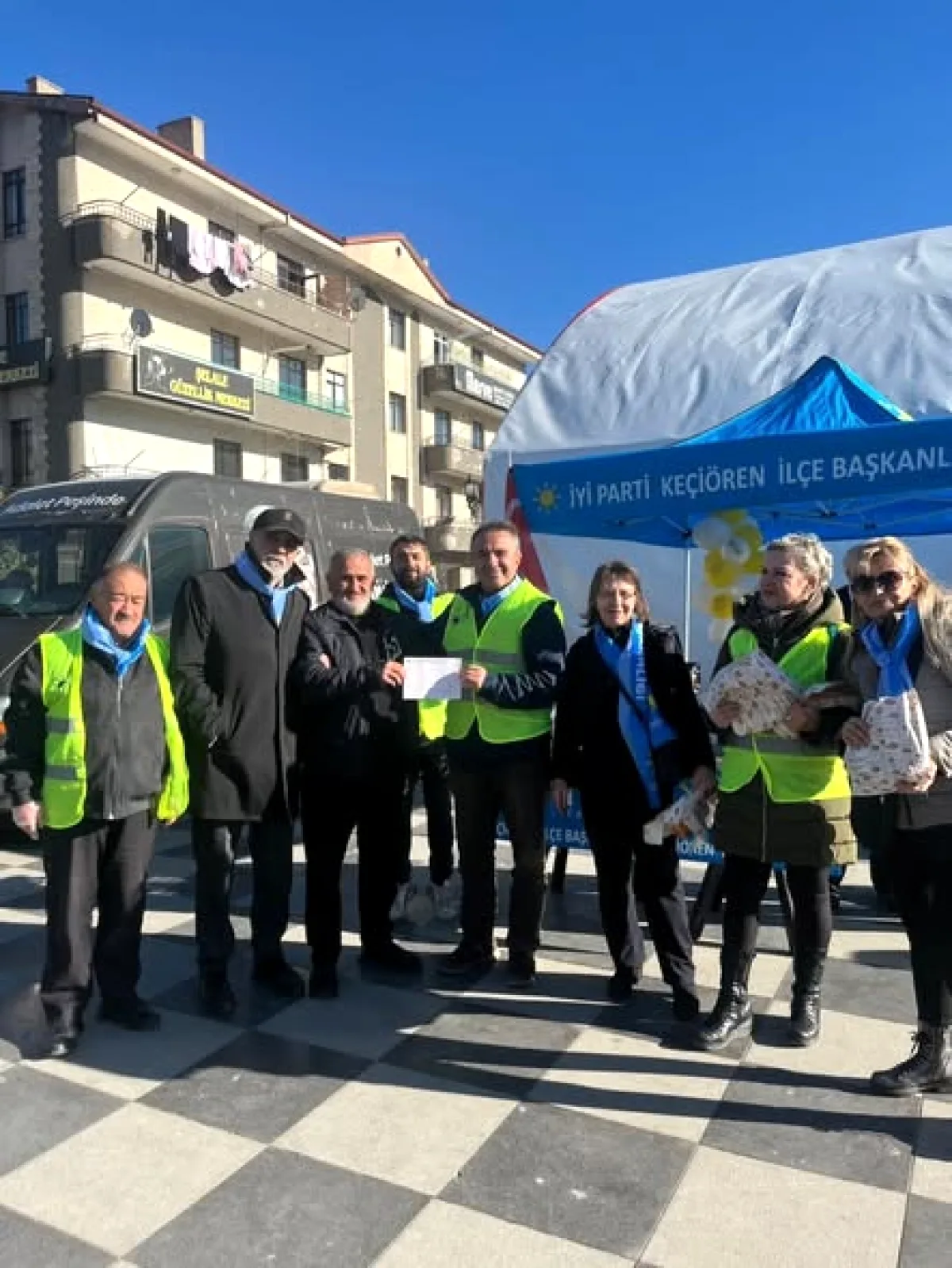 Keçiören İyi Parti'den Atatürk Vurgulu Haftalık Toplantı Keçiören İyi Parti'den Atatürk Vurgulu Haftalık Toplantı