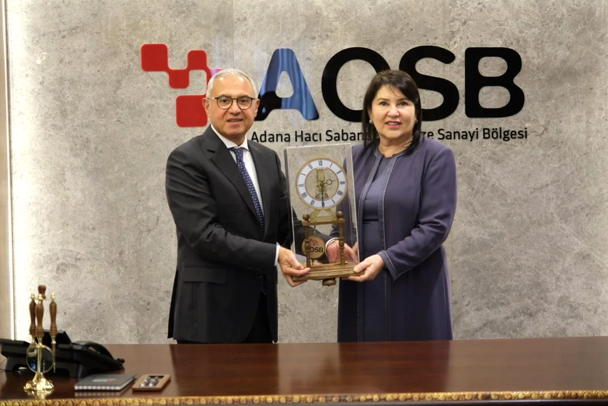 Adana Milletvekili, Sanayi Bölgesi Yöneticileriyle Bir Araya Geldi Adana Milletvekili, Sanayi Bölgesi Yöneticileriyle Bir Araya Geldi