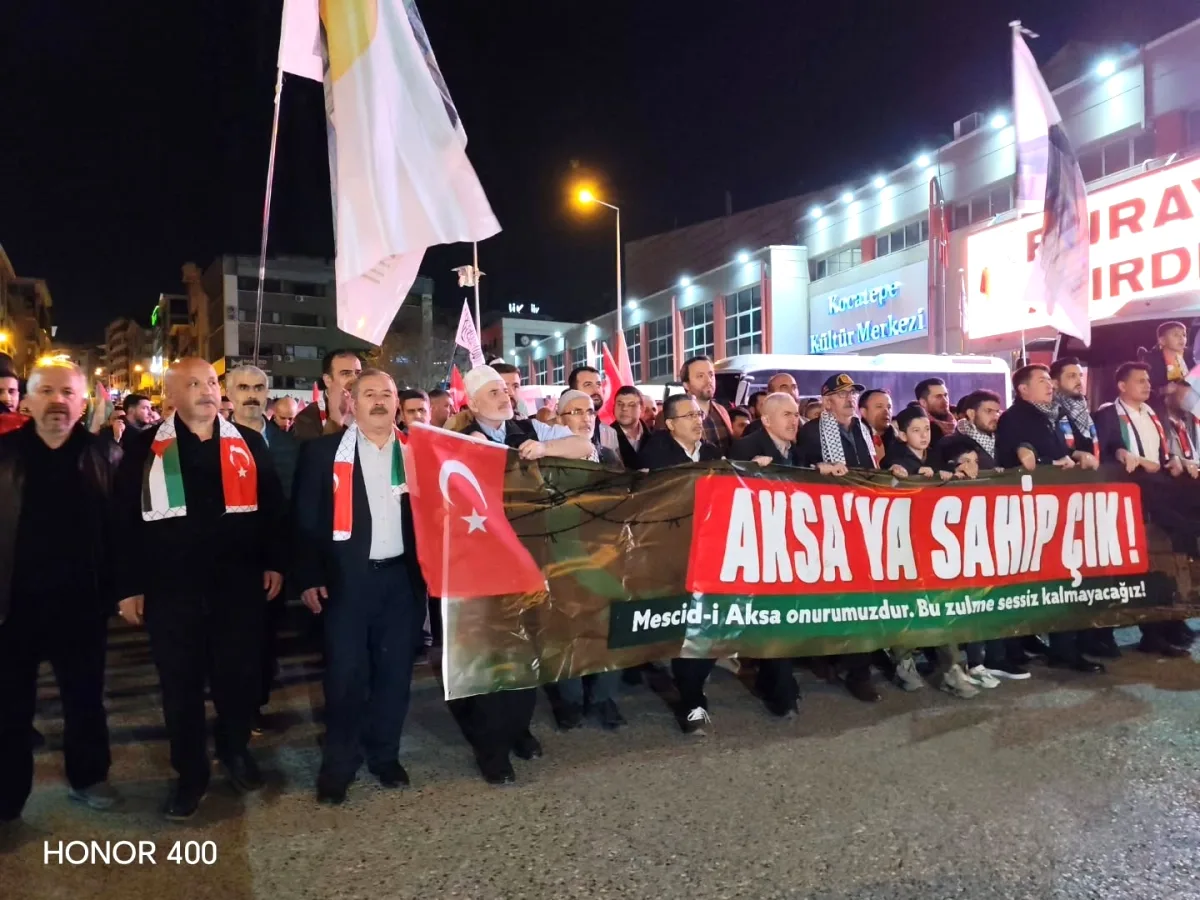 Akyurt Ak Parti'den Mescidi Aksa paylaşımı: "Sessiz Kalınmaz" Akyurt Ak Parti'den Mescidi Aksa paylaşımı: "Sessiz Kalınmaz"
