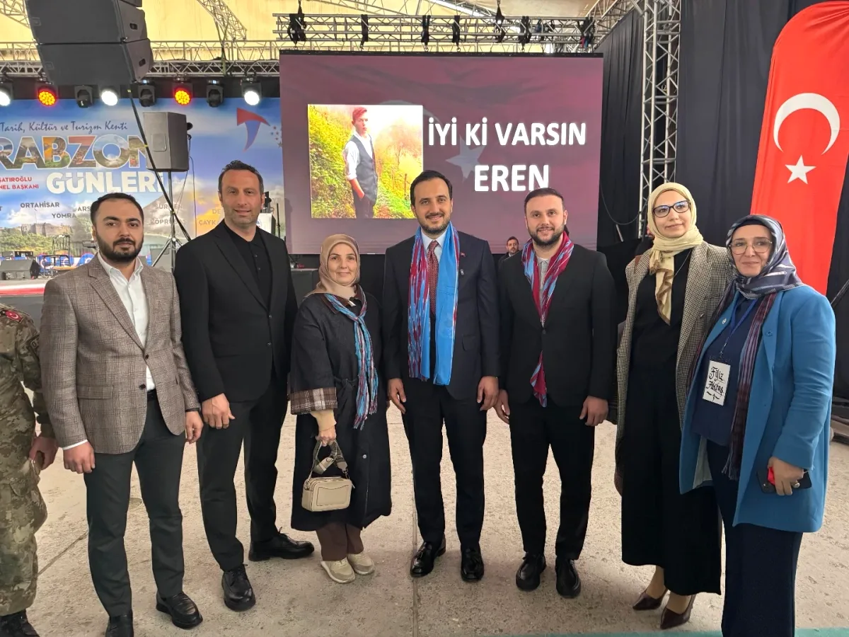 Küçükçekmece'de Trabzon Rüzgarı: Kültür Buluşması Küçükçekmece'de Trabzon Rüzgarı: Kültür Buluşması