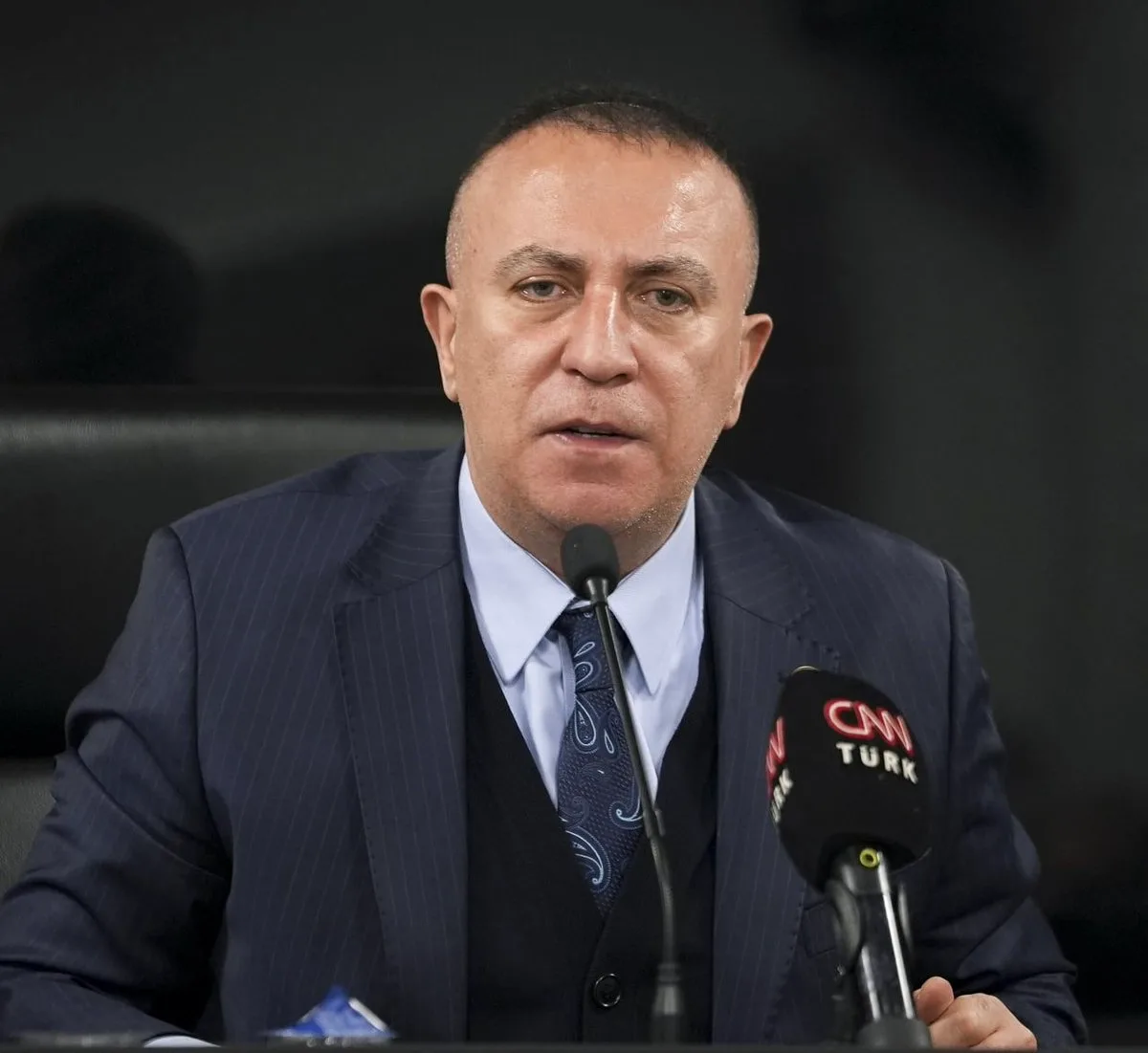 MHP Genel Başkan Yardımcısı İzzet Ulvi Yönter İstifa Etti MHP Genel Başkan Yardımcısı İzzet Ulvi Yönter İstifa Etti