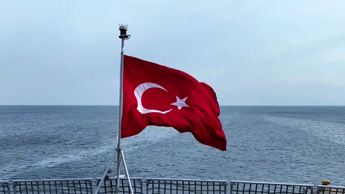 ATMACA Füzesi Kara Hedeflerde Tam İsabetle Vurdu ATMACA Füzesi Kara Hedeflerde Tam İsabetle Vurdu