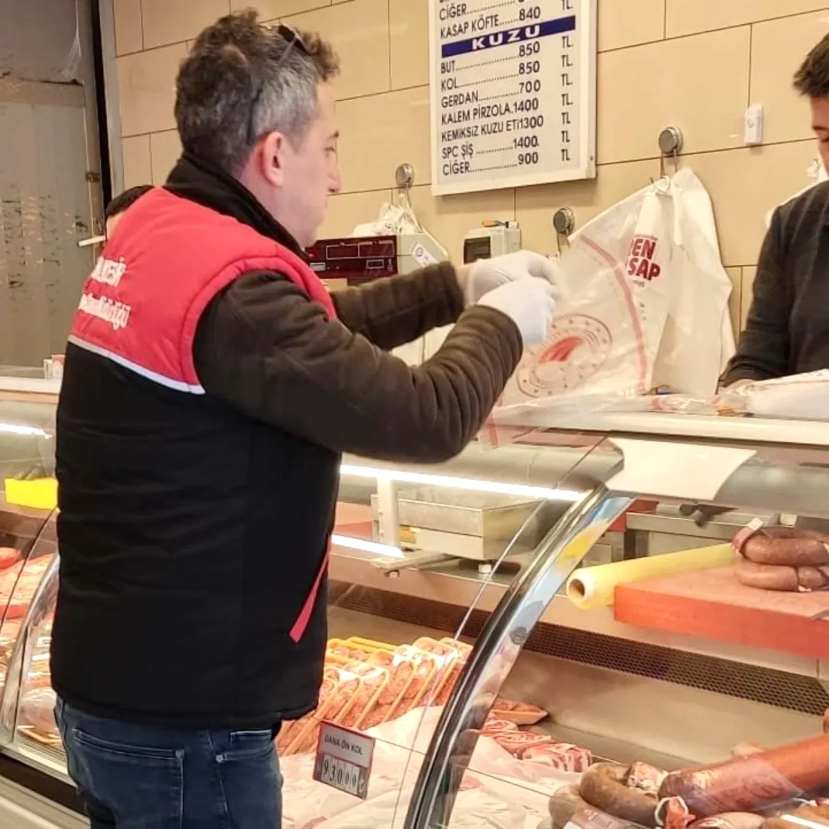 Balıkesir'de Gıda Denetimleri: Hangi İşletmeler Kontrol Ediliyor? Balıkesir'de Gıda Denetimleri: Hangi İşletmeler Kontrol Ediliyor?