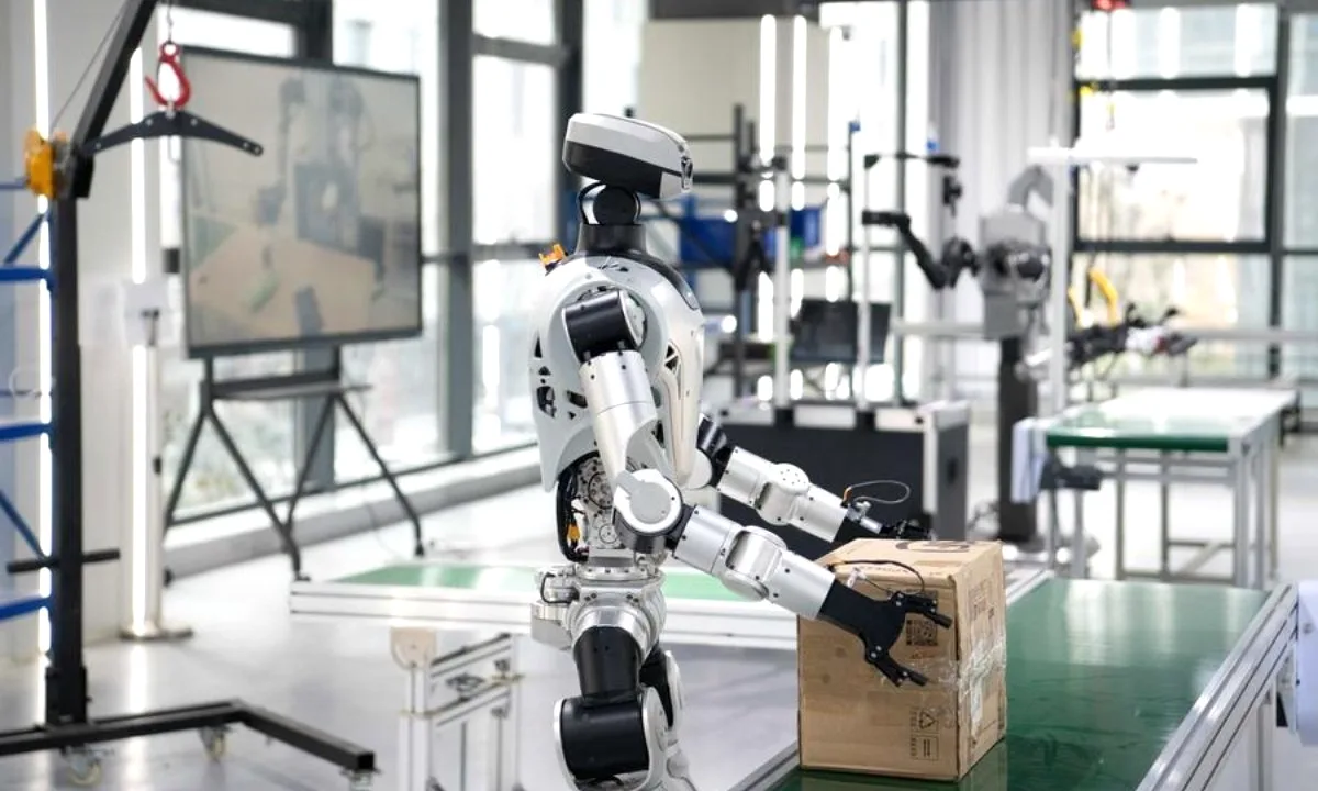 ABD'den Çin Humanoid Robotlarına Federal Yasak Önerisi ABD'den Çin Humanoid Robotlarına Federal Yasak Önerisi