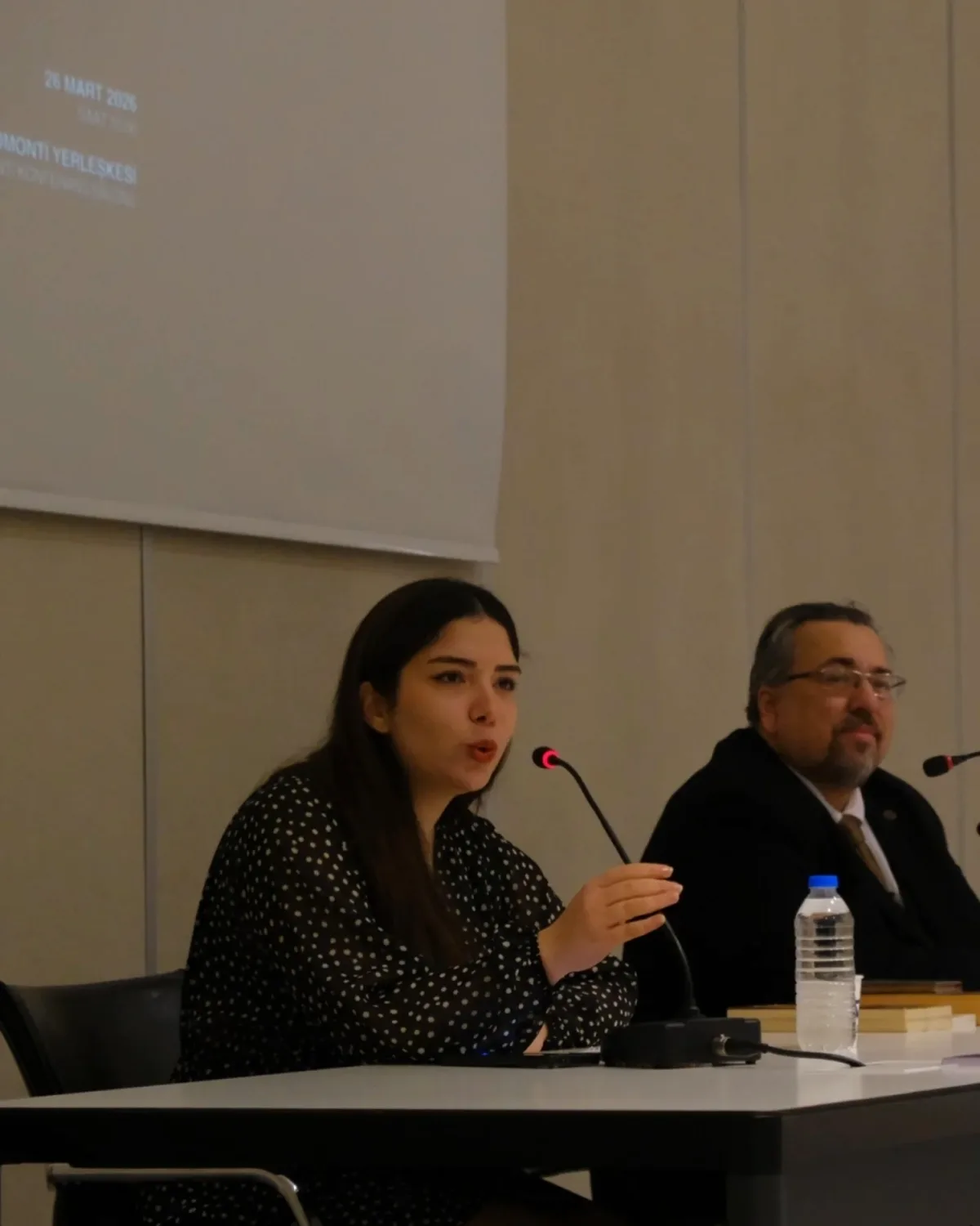 MSGSÜ Kulüpler Birliği, 'İmparatorlukların Çöküşü' Konferansı Düzenledi MSGSÜ Kulüpler Birliği, 'İmparatorlukların Çöküşü' Konferansı Düzenledi