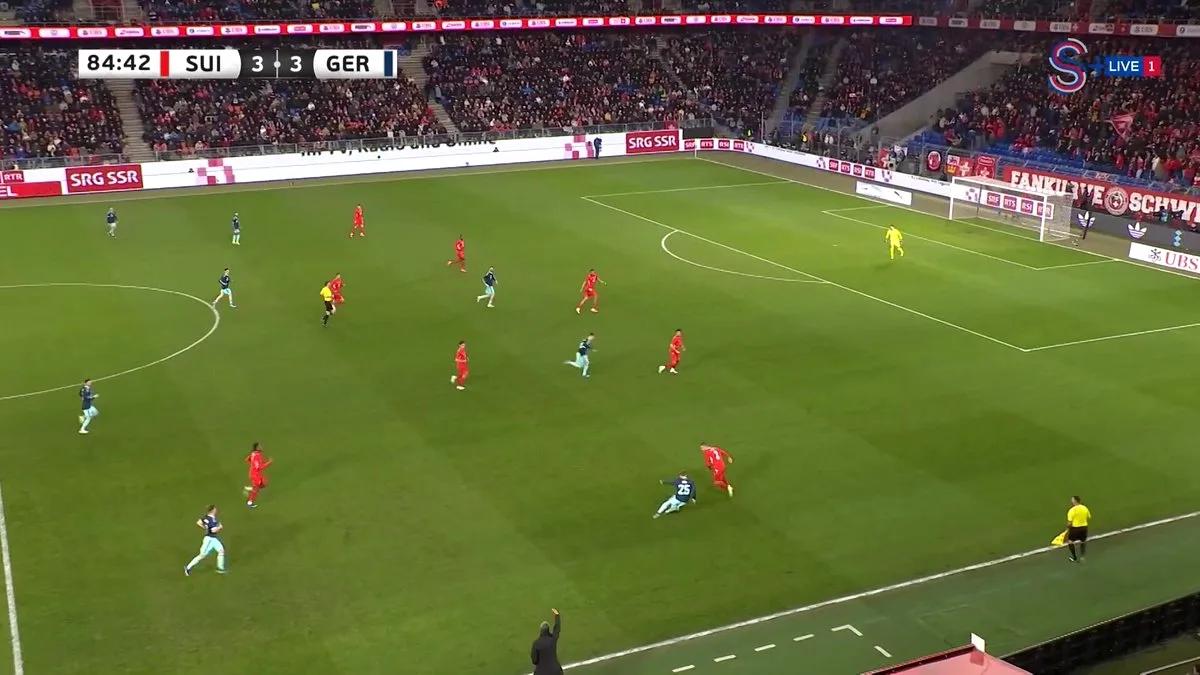Florian Wirtz İsviçre'de 2 Gol 2 Asist ile Sezon Acısını Çıkarttı Florian Wirtz İsviçre'de 2 Gol 2 Asist ile Sezon Acısını Çıkarttı