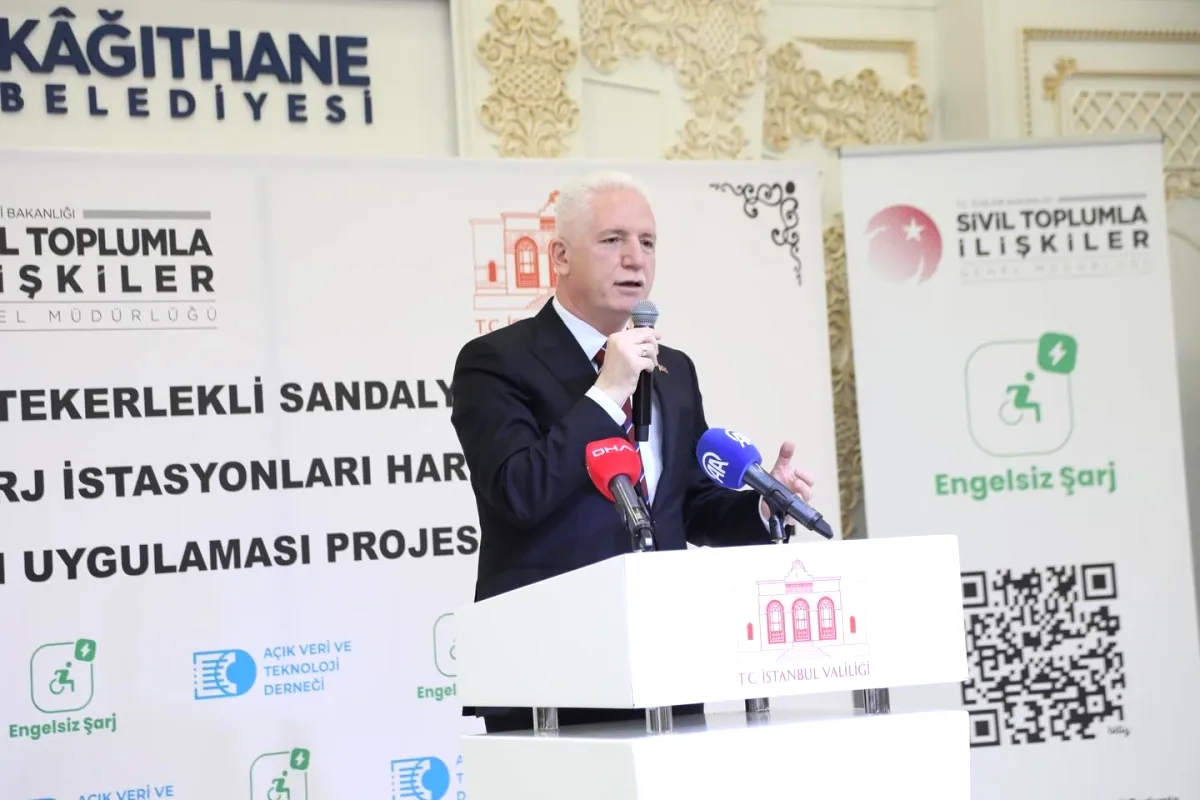 Kağıthane'de Engelsiz Şarj Projesi Tanıtıldı Kağıthane'de Engelsiz Şarj Projesi Tanıtıldı