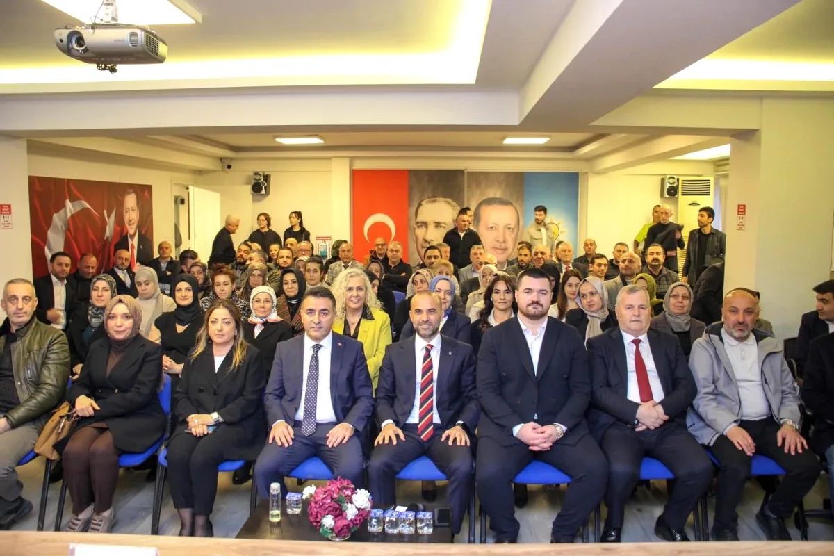AK Parti Yalova İl Danışma Meclisi Toplantısı Gerçekleştirildi AK Parti Yalova İl Danışma Meclisi Toplantısı Gerçekleştirildi