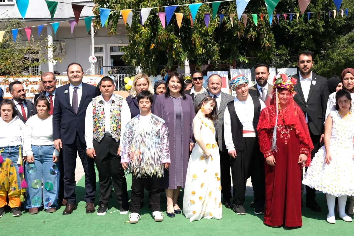 Adana'da Down Sendromu Farkındalık Günü'nde Anlamlı Buluşma Adana'da Down Sendromu Farkındalık Günü'nde Anlamlı Buluşma