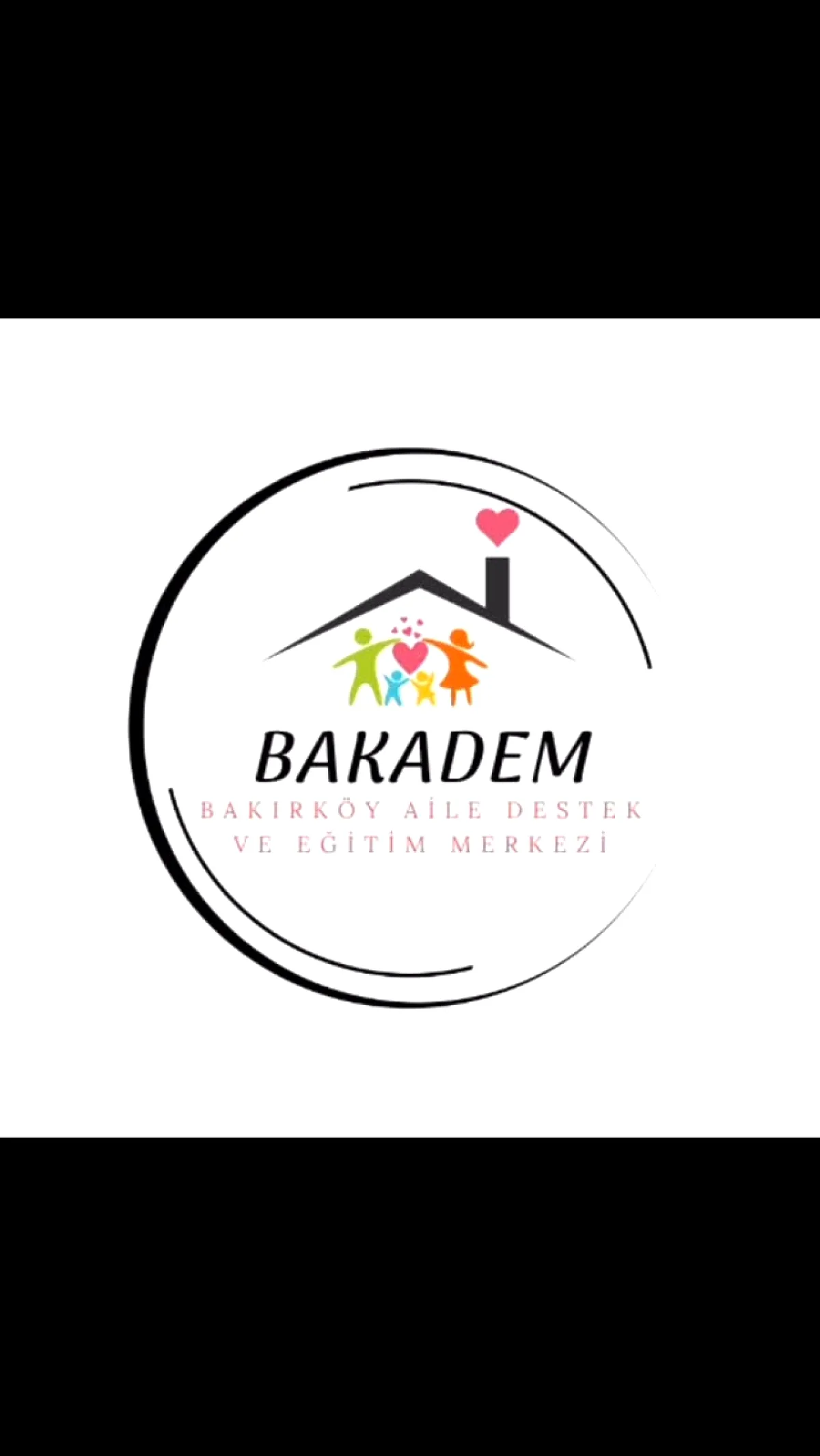 BAKADEM'de Kadınların El Sanatları Modern Dokunuşla Buluşuyor BAKADEM'de Kadınların El Sanatları Modern Dokunuşla Buluşuyor