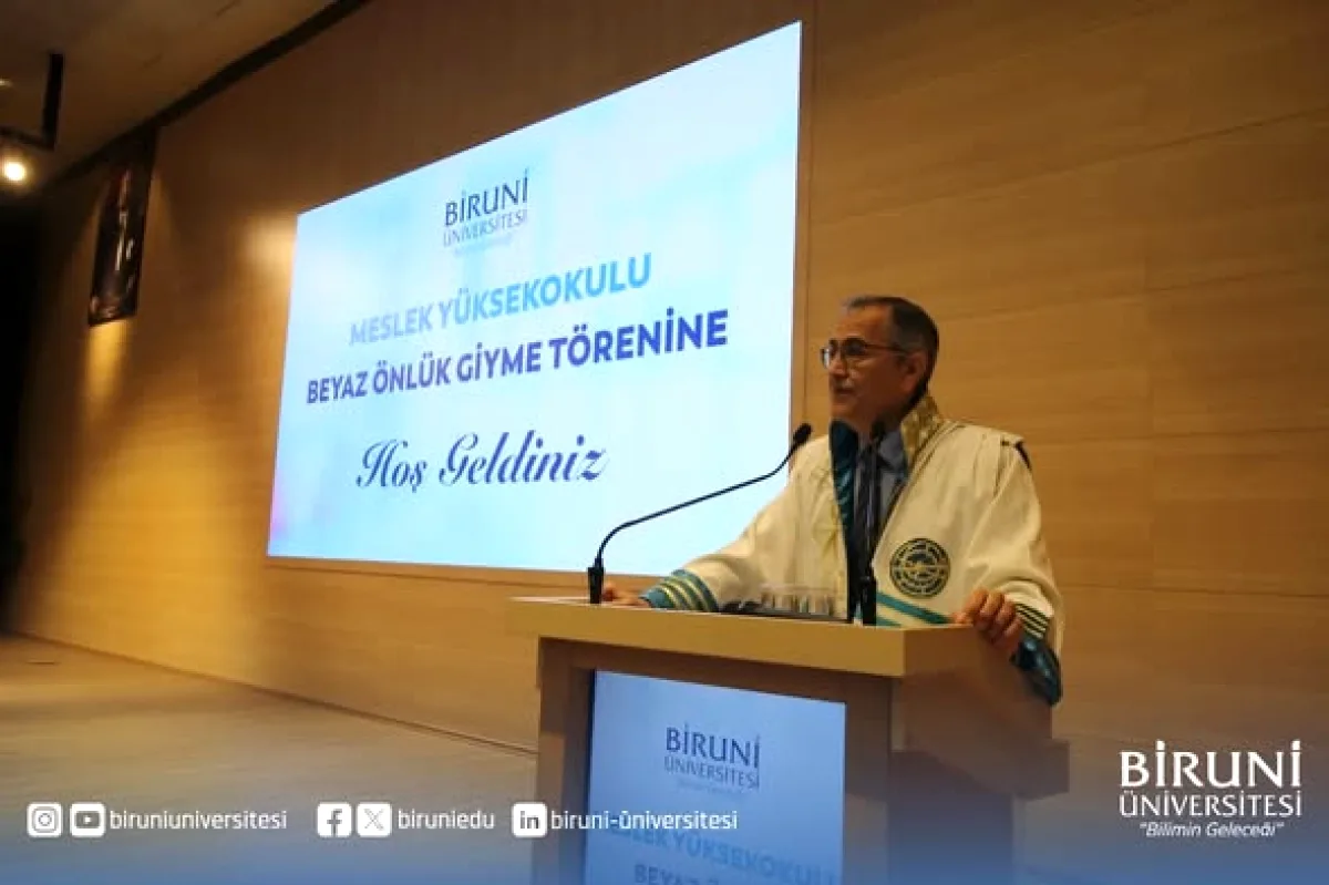 Biruni Üniversitesi'nde Beyaz Önlük Töreni Düzenlendi Biruni Üniversitesi'nde Beyaz Önlük Töreni Düzenlendi