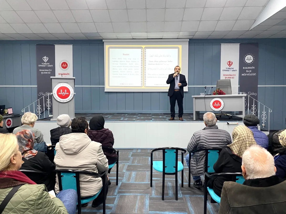 2026 Hac Seminerleri Başladı: Bakırköy'de Hacı Adayları İçin Kapsamlı Eğitimler 2026 Hac Seminerleri Başladı: Bakırköy'de Hacı Adayları İçin Kapsamlı Eğitimler