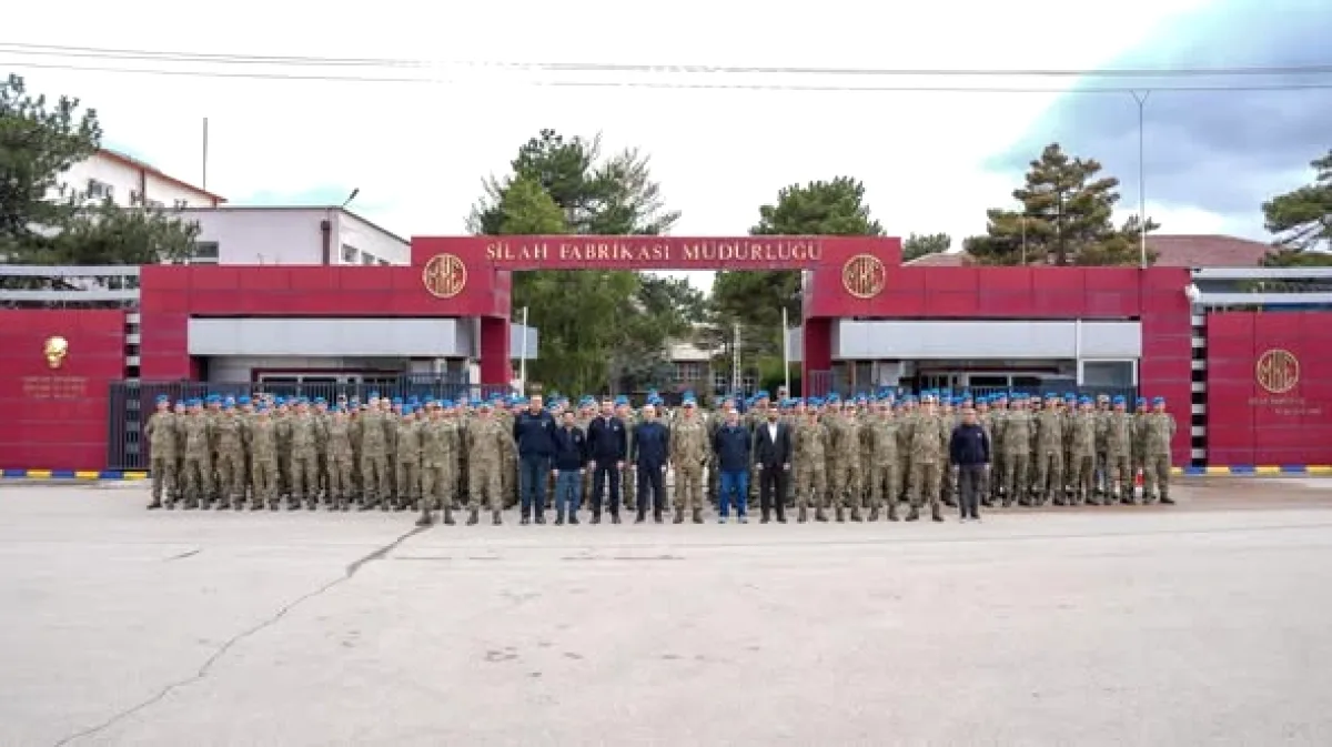 MKE'de Geleceğin Askerleri: Harbiyeliler Ekipman Üretim Sürecini Gördü MKE'de Geleceğin Askerleri: Harbiyeliler Ekipman Üretim Sürecini Gördü
