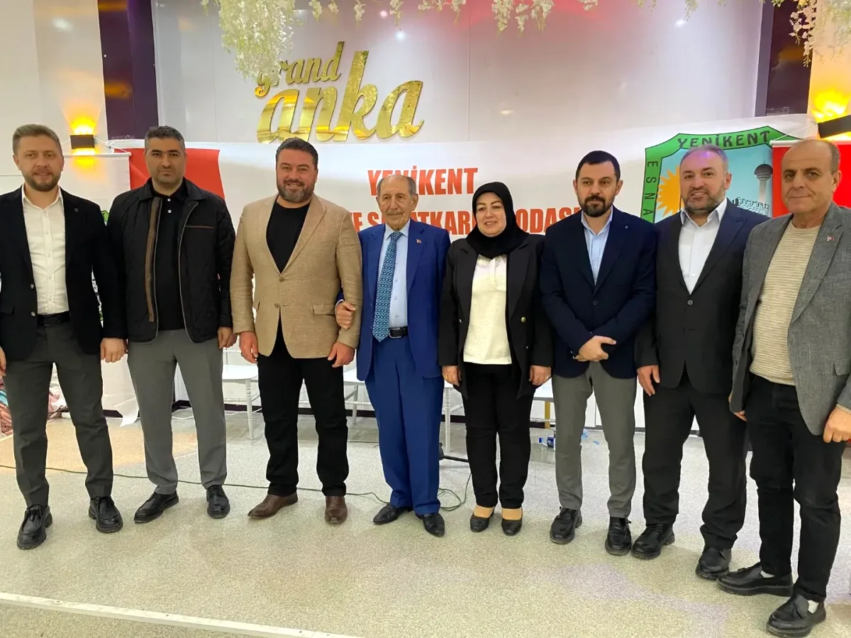 Sincan AK Parti'den Esnaf Odası Seçimlerine Destek Sincan AK Parti'den Esnaf Odası Seçimlerine Destek