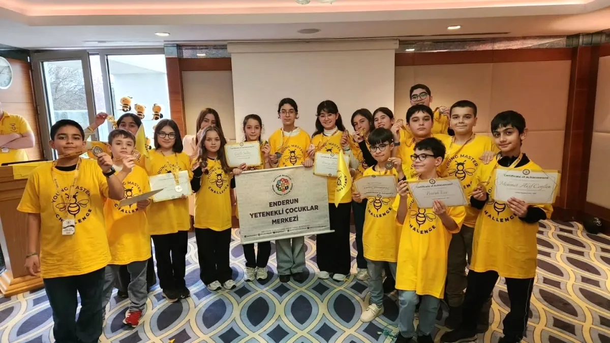 Bilgi Evleri Bağcılar Öğrencileri Young Master Challenge'da Zirvede Bilgi Evleri Bağcılar Öğrencileri Young Master Challenge'da Zirvede