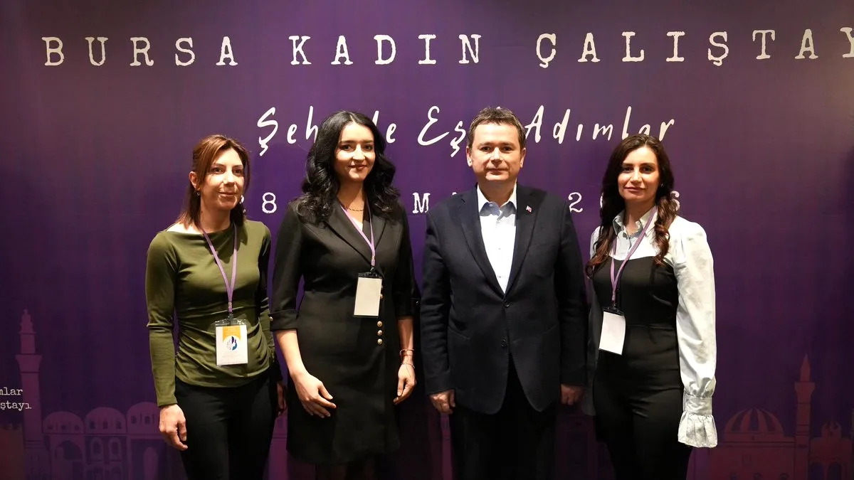 Şehirde Eşit Adımlar Bursa Kadın Çalıştayı Başlıyor Şehirde Eşit Adımlar Bursa Kadın Çalıştayı Başlıyor