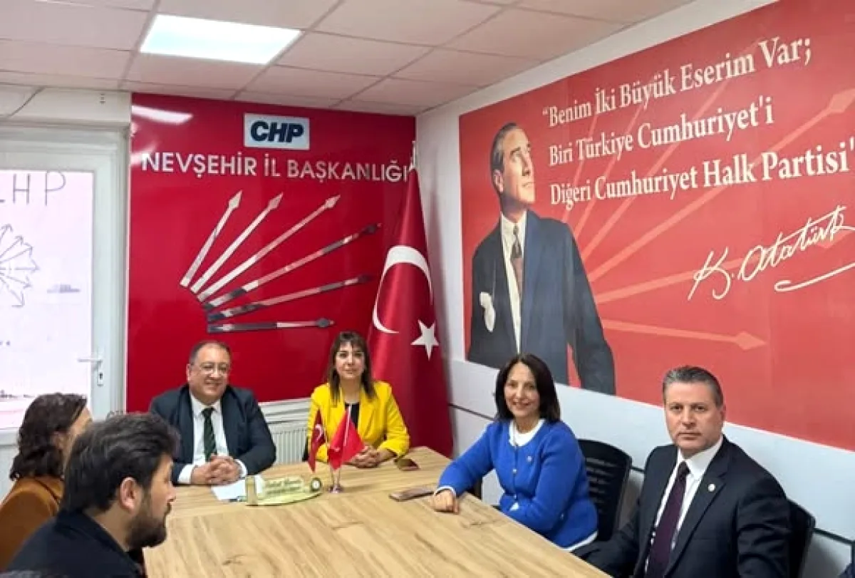 CHP'li Gamze Taşçıer Nevşehir'de Baba Ocağını Ziyaret Etti CHP'li Gamze Taşçıer Nevşehir'de Baba Ocağını Ziyaret Etti