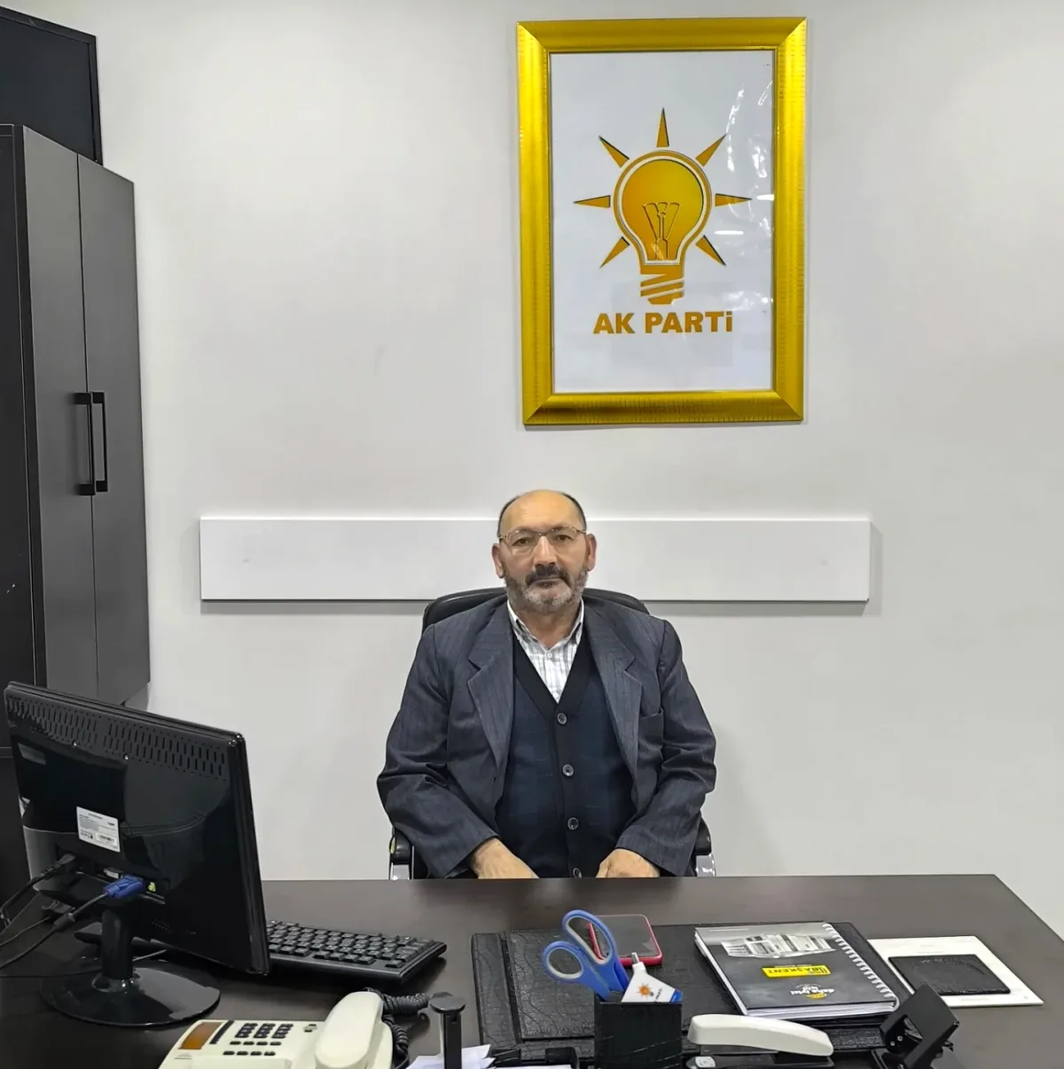 Akyurt AK Parti İlçe Başkanlığı'nda Bugünün Nöbetçisi Belli Oldu Akyurt AK Parti İlçe Başkanlığı'nda Bugünün Nöbetçisi Belli Oldu