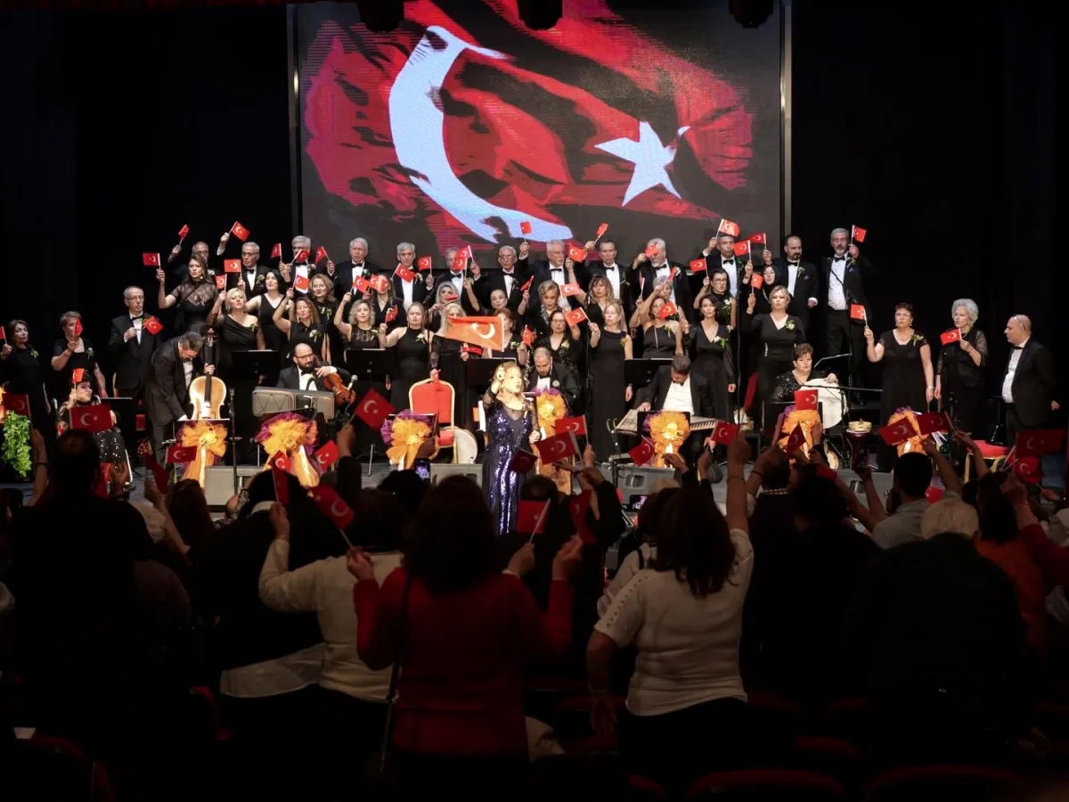 Etimesgut'ta 'Baharla Gelen Esintiler' Konseri: Türk Sanat Müziği Sahnelendi Etimesgut'ta 'Baharla Gelen Esintiler' Konseri: Türk Sanat Müziği Sahnelendi