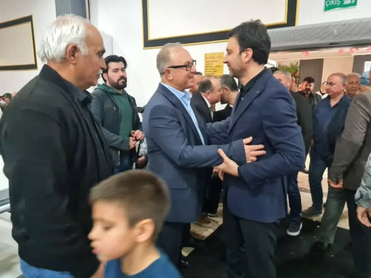 Antalya'da Milletvekili Mustafa KÖSE Düğün Kutlamasına Katıldı Antalya'da Milletvekili Mustafa KÖSE Düğün Kutlamasına Katıldı