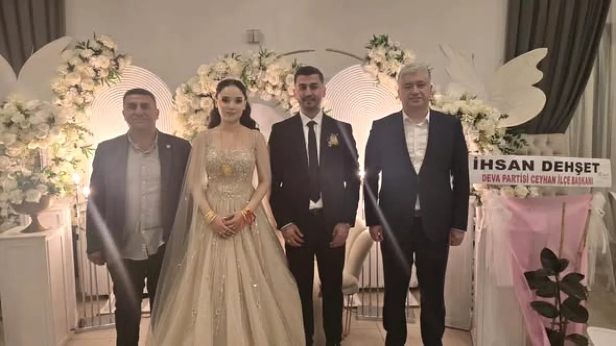 DEVA Partili Kısacık, Ceyhan'da Nişan Töreninde DEVA Partili Kısacık, Ceyhan'da Nişan Töreninde
