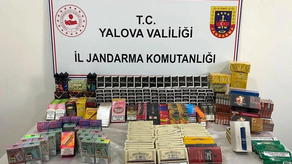 Yalova'da Kaçak Tütün Operasyonu: 6 Bin 480 Makaron ve 191 Paket Sigara Yalova'da Kaçak Tütün Operasyonu: 6 Bin 480 Makaron ve 191 Paket Sigara