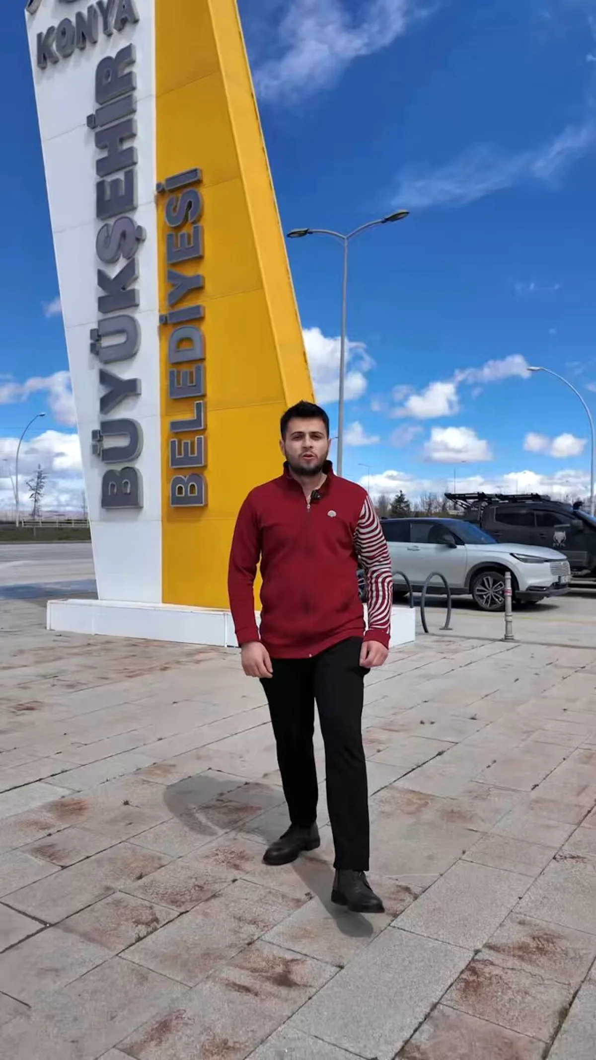 Konya Bilim Merkezi'nde Fizik Günü Heyecanı Konya Bilim Merkezi'nde Fizik Günü Heyecanı
