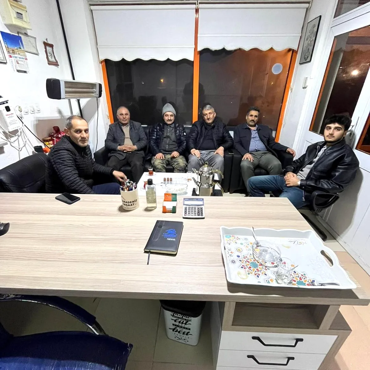 Silivri'de AK Parti Mahalle Teşkilatı Stratejik Toplantıda Buluştu Silivri'de AK Parti Mahalle Teşkilatı Stratejik Toplantıda Buluştu