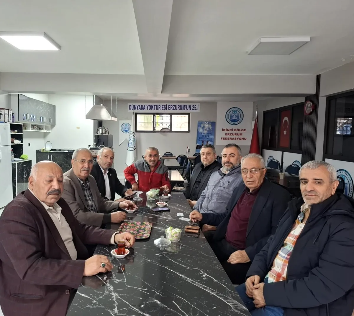 Yeşilay'dan Erzurum Federasyonu'na Bağımlılıkla Mücadele Ziyareti Yeşilay'dan Erzurum Federasyonu'na Bağımlılıkla Mücadele Ziyareti